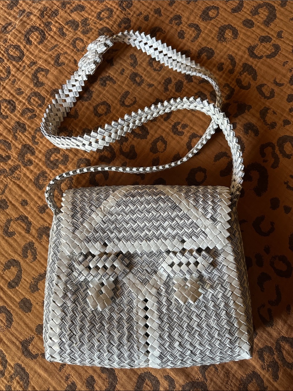 HANDMADE Woven Crossbody Bag in Gray and White, made out of plastic barcodes